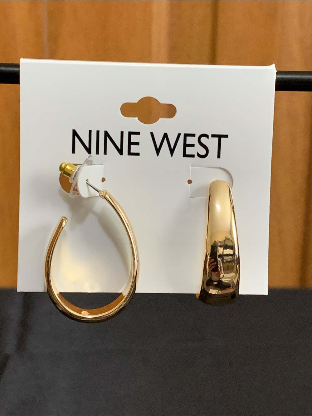 NWT Nine West gold tone earrings